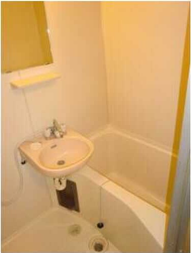 ��ʌ��������܎s��{��听���R���ڂ̃}���V�����̃o�X