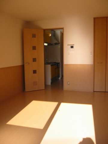 ��ʌ��������܎s�k��y�C���P���ڂ̃A�p�[�g�̂��̑������E�X�y�[�X