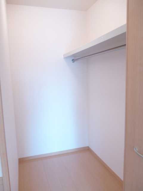 ��ʌ��������܎s�k��y�C���P���ڂ̃A�p�[�g�̎��[