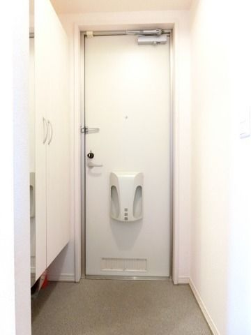 ��ʌ��������܎s�����擌��{�Q���ڂ̃A�p�[�g�̌���