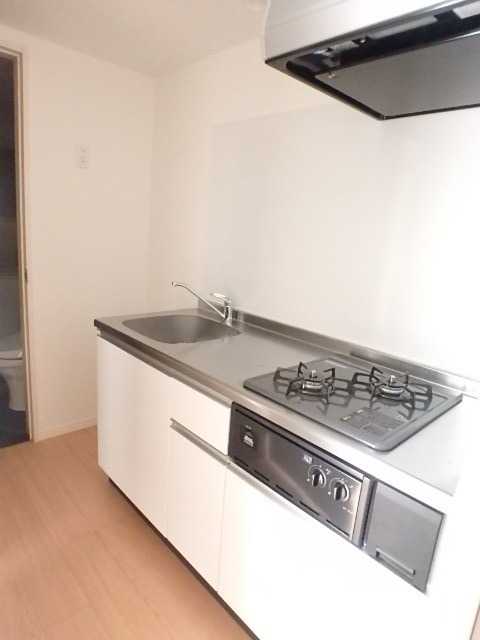 ��ʌ��������܎s��{��y�蒬�P���ڂ̃A�p�[�g�̃L�b�`��