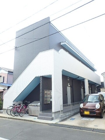 ��ʌ��������܎s��{��y�蒬�P����242-2�̃A�p�[�g�̌����O��