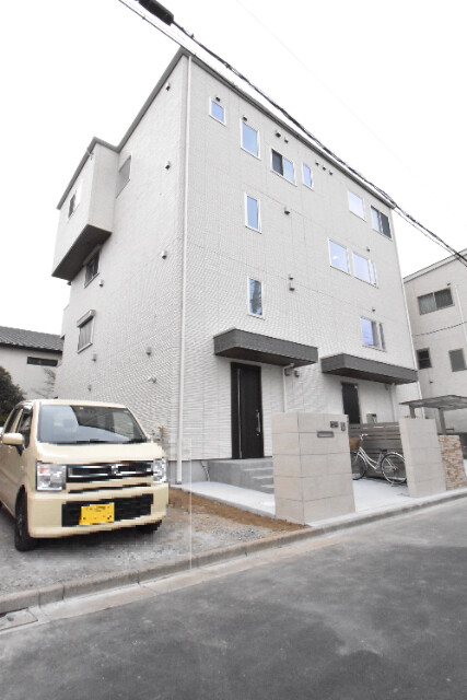 ��ʌ��������܎s����O���U����1701-25�̃A�p�[�g�̌����O��