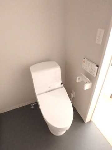 ��ʌ��������܎s��{��y�蒬�P���ڂ̃A�p�[�g�̃g�C��