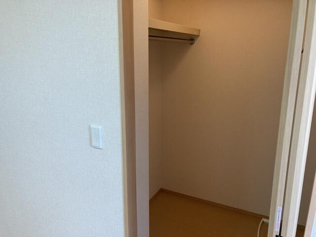 ��ʌ��z�J�s���C�N�^�E���V���ڂ̃A�p�[�g�̎��[