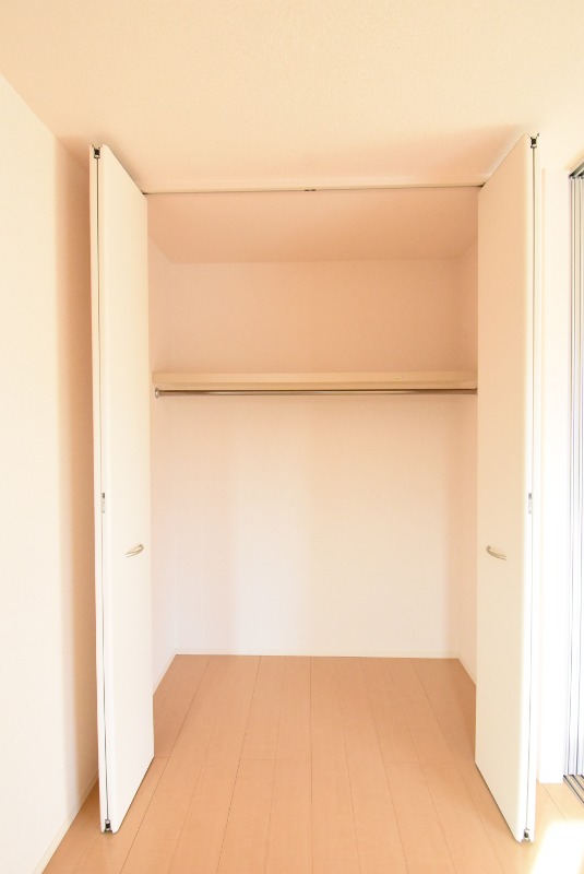 ��ʌ��������܎s�k��g�쒬�Q���ڂ̃A�p�[�g�̎��[