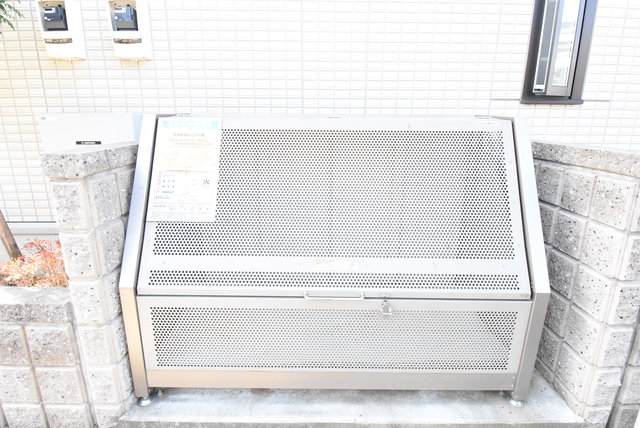 ��ʌ��������܎s�k��g�쒬�Q���ڂ̃A�p�[�g�̂��̑�