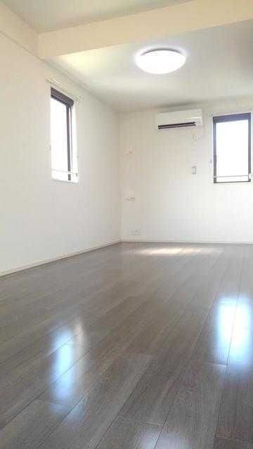 ��ʌ��������܎s��΋�z�K�R���ڂ̃A�p�[�g�̂��̑������E�X�y�[�X