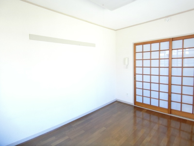 ��ʌ��˓c�s�{���R���ڂ̃}���V�����̋��ԁE���r���O