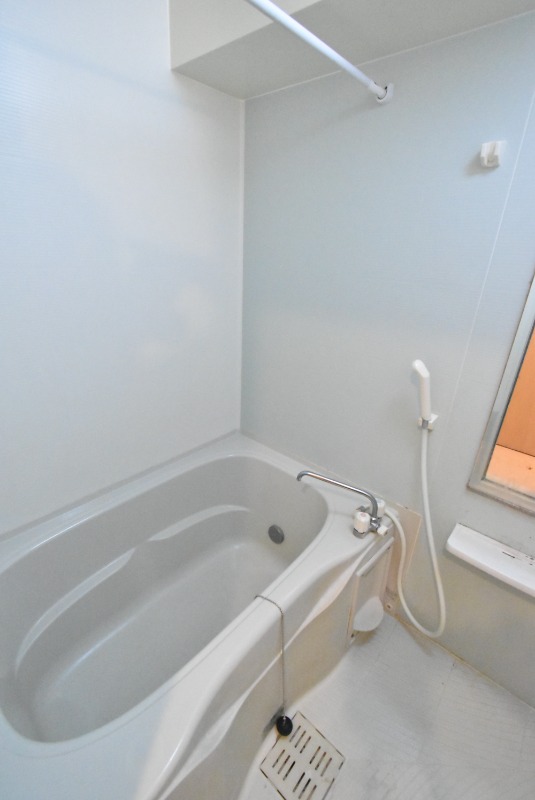 ��ʌ��������܎s�΋�����P���ڂ̃A�p�[�g�̃o�X