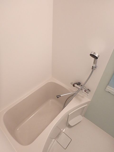 ��ʌ��������܎s��{���咬�R���ڂ̃}���V�����̃o�X