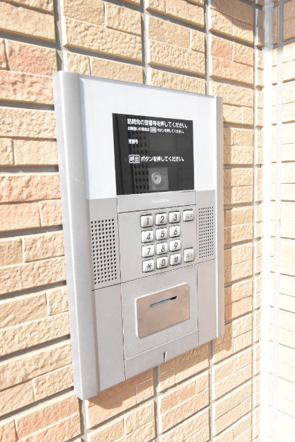 ��ʌ��z�J�s���C�N�^�E���P���ڂ̃A�p�[�g�̂��̑�