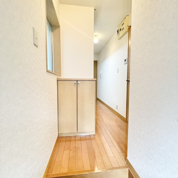 ��ʌ������s�����R���ڂ̃}���V�����̌���