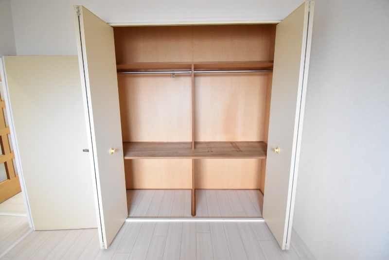 ��ʌ�����s�厚���s���̃}���V�����̎��[