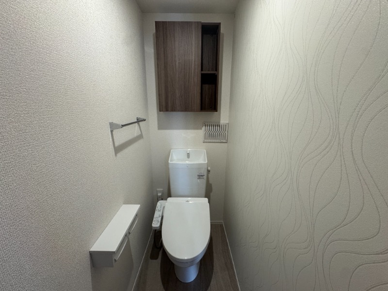 ��ʌ�����s�݉ƒ��̃A�p�[�g�̃g�C��