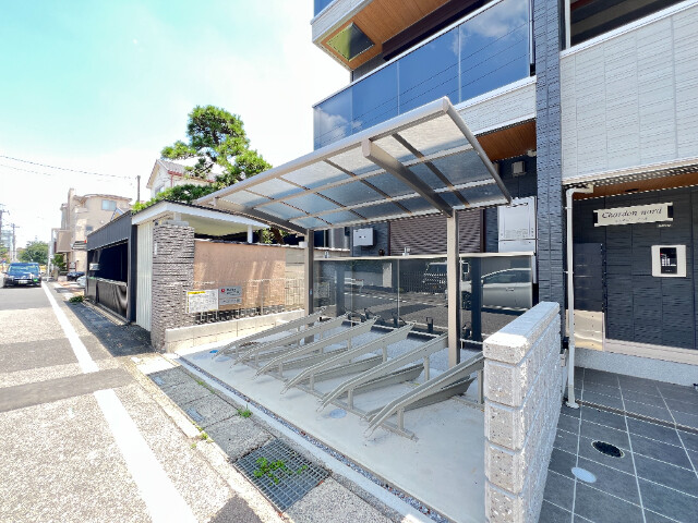 ��ʌ�����s�݉ƒ��̃A�p�[�g�̂��̑�