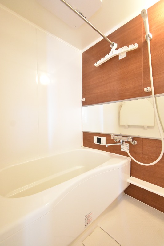 ��ʌ��������܎s���搼��{�P���ڂ̃A�p�[�g�̃o�X