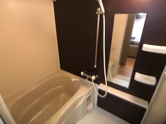 ��ʌ��������܎s�΋�����S���ڂ̃}���V�����̃o�X