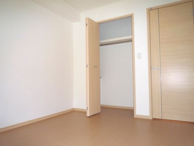 ��ʌ��������܎s��{�捂�@���P���ڂ̃A�p�[�g�̂��̑������E�X�y�[�X