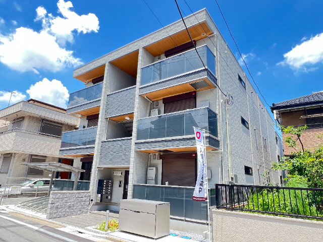 ��ʌ�����s�݉ƒ�15-30�̃A�p�[�g�̌����O��