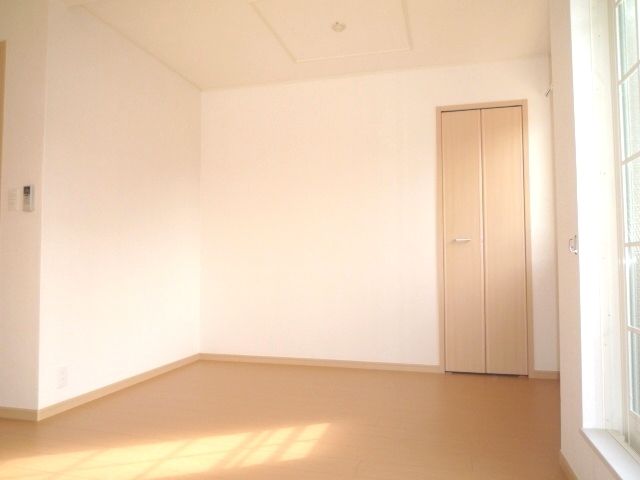 ��ʌ��������܎s��{�捂�@���P���ڂ̃A�p�[�g�̂��̑��ݔ�