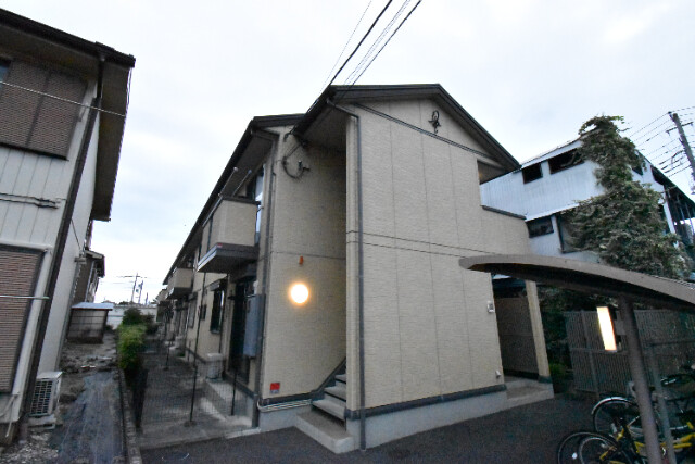 ��ʌ������s�V�P��304-1�̃A�p�[�g�̌����O��