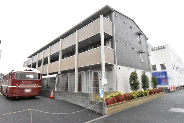 ��ʌ��z�J�s���C�N�^�E���T���ڂ̃A�p�[�g�̌����O��