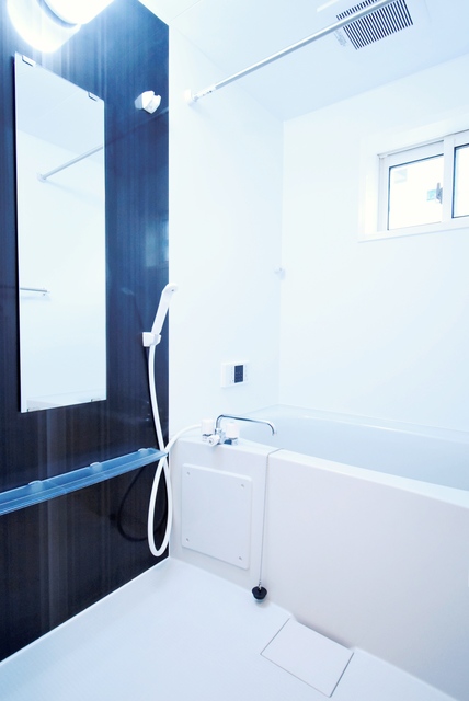 ��ʌ��������܎s��΋搼���T���ڂ̃A�p�[�g�̃o�X