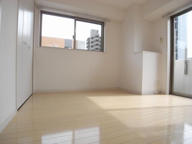 ��ʌ��������܎s�Y�a���ՂQ���ڂ̃}���V�����̋��ԁE���r���O