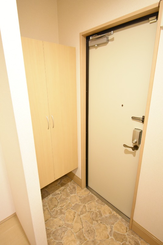 ��ʌ��������܎s��΋搼���T���ڂ̃A�p�[�g�̌���