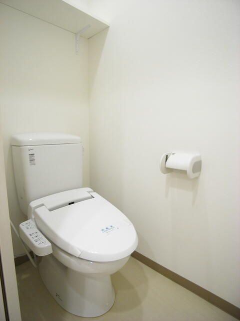 ��ʌ��������܎s�Y�a���ՂQ���ڂ̃}���V�����̃g�C��