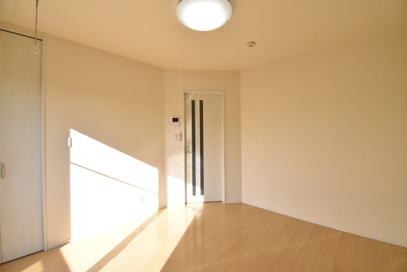 ��ʌ�����s�����J�{���S���ڂ̃A�p�[�g�̋��ԁE���r���O