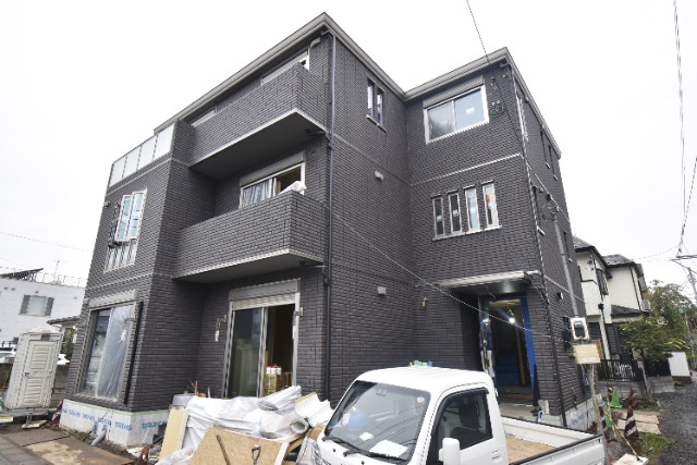 ��ʌ��������܎s��{����ؒ��S���ڂ̃A�p�[�g�̌����O��