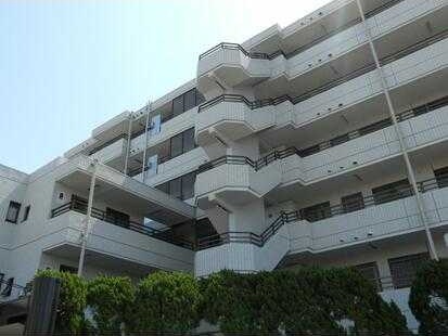 ��ʌ��������܎s�Y�a��{���P����39-8�̃}���V�����̌����O��