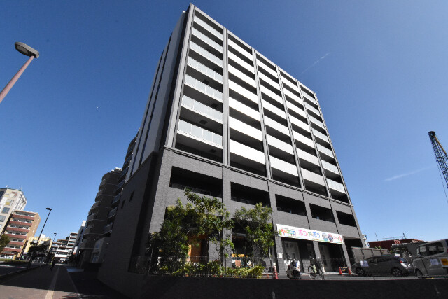 ��ʌ��z�J�s���C�N�^�E���W���ڂ̃}���V�����̌����O��