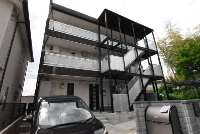 ��ʌ��������܎s�΋�厚���226-1�̃}���V�����̌����O��