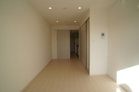 ��ʌ��������܎s�΋�厚���̃}���V�����̋��ԁE���r���O