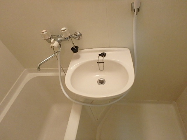 ��ʌ��������܎s��{����\���P���ڂ̃}���V�����̐��ʏ�