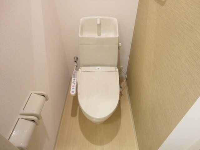 ��ʌ�����s�씵���J�T���ڂ̃A�p�[�g�̃g�C��