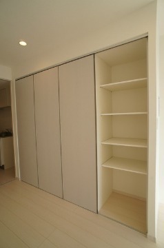 ��ʌ��������܎s�΋�厚���̃}���V�����̎��[