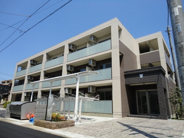 ��ʌ��z�J�s�ԎR�{��18-4�̃}���V�����̌����O��