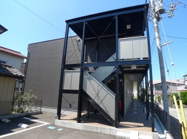 ��ʌ������s�_���P����8-27�̃A�p�[�g�̌����O��