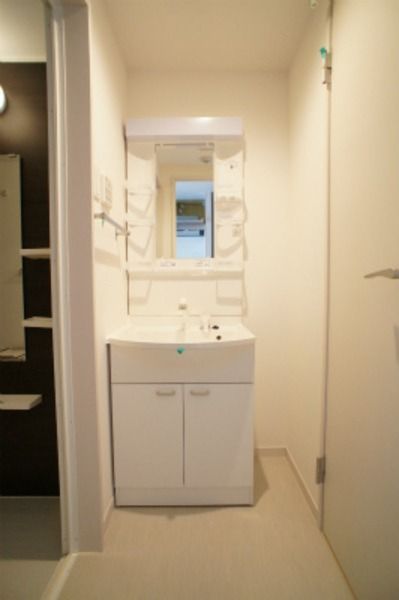 ��ʌ������s�_���P���ڂ̃A�p�[�g�̐��ʏ�