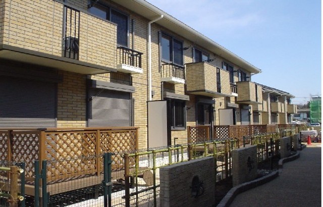 ��ʌ��������܎s�k��ޗǒ�13-3�̃A�p�[�g�̌����O��