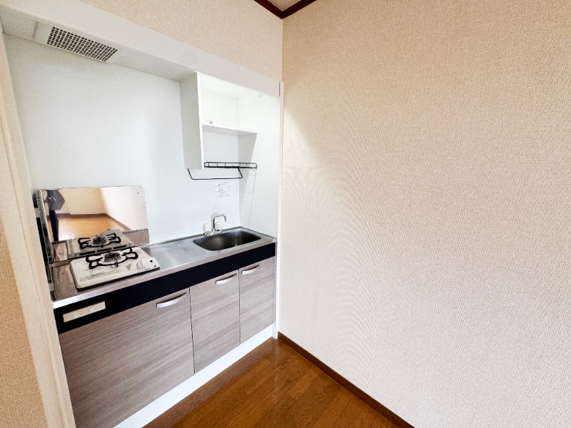 ��ʌ��������܎s�΋擌�Y�a�U���ڂ̃A�p�[�g�̃L�b�`��