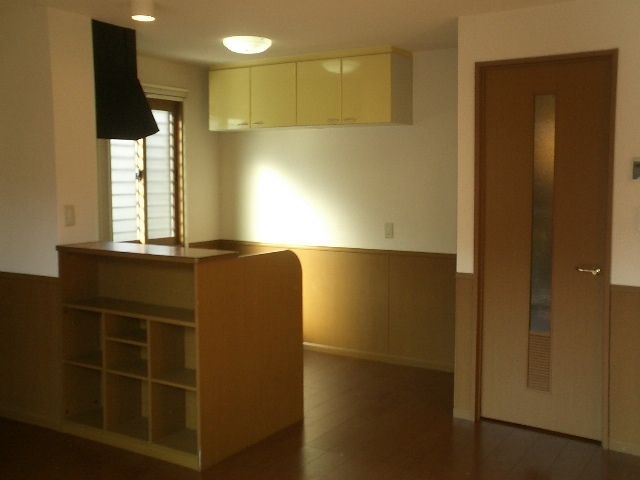 ��ʌ��������܎s�k��ޗǒ��̃A�p�[�g�̂��̑��ݔ�