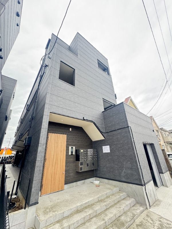 ��ʌ�����s������U���ڂ̃A�p�[�g�̌����O��