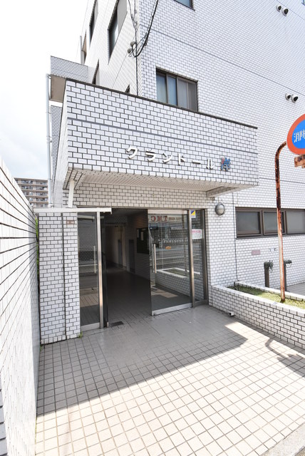 ��ʌ��z�J�s���]���Q���ڂ̃}���V�����̃G���g�����X