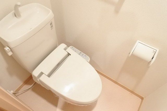 ��ʌ�����s�핽�Q���ڂ̃}���V�����̃g�C��