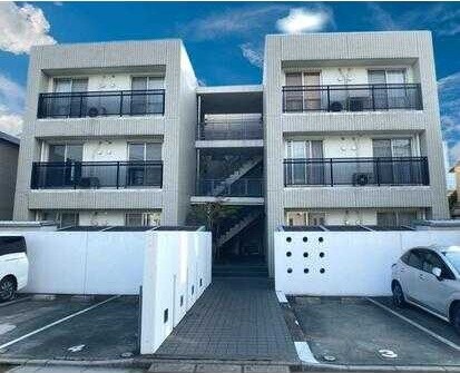 ��ʌ��������܎s��{��g�~���S����150�̃}���V�����̌����O��